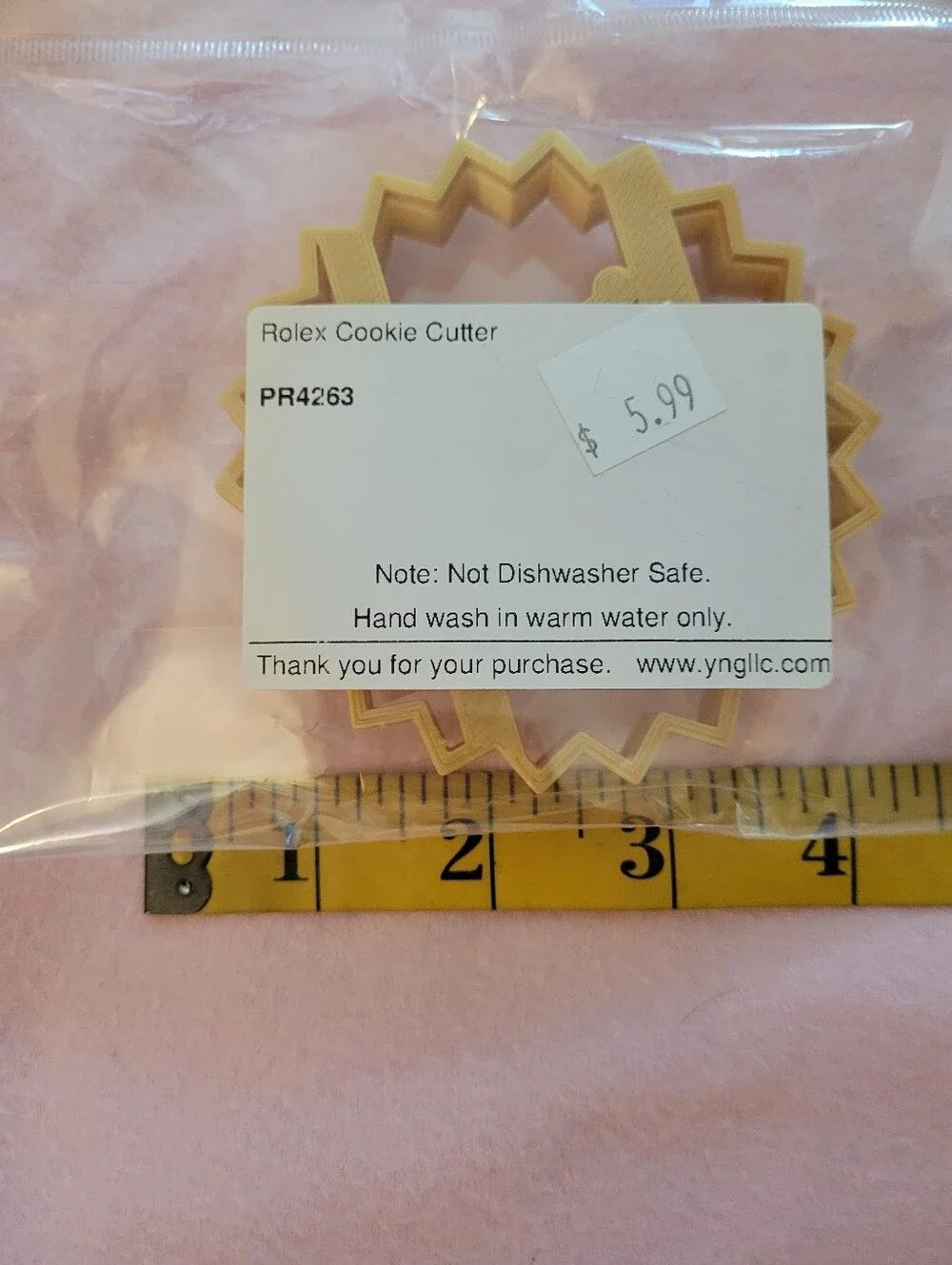 Black Decorative Label Cookie Cutter - Versatile Kitchen Tool